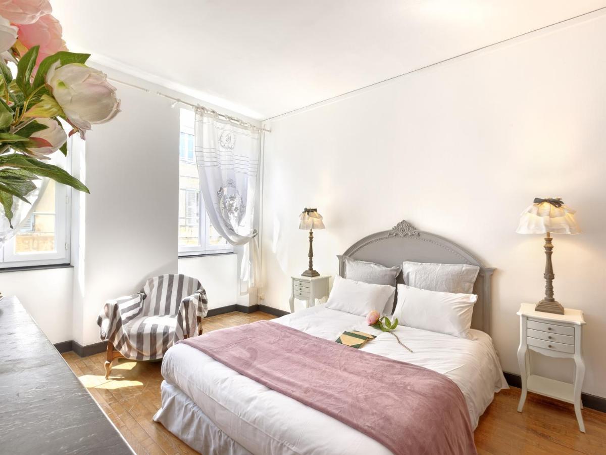 Cour Des Dames Bed & Breakfast La Rochelle  Bilik gambar